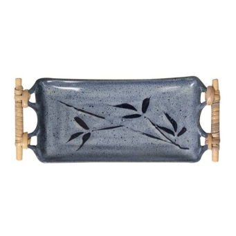 صواني وأطباق